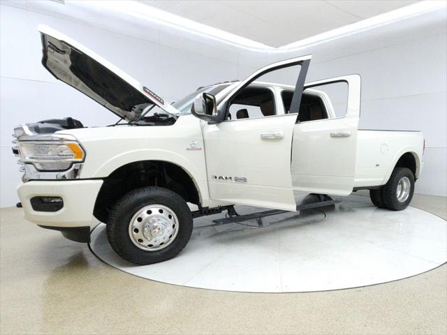 2020 Ram 3500 Laramie Longhorn Crew Cab 4x4 8' Box