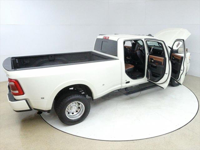 2020 Ram 3500 Laramie Longhorn Crew Cab 4x4 8' Box