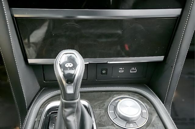 2024 INFINITI QX80 LUXE AWD