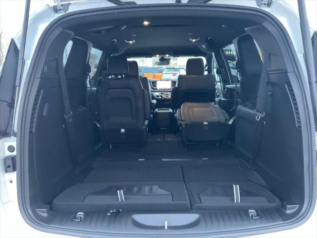 2026 Chrysler Voyager LX