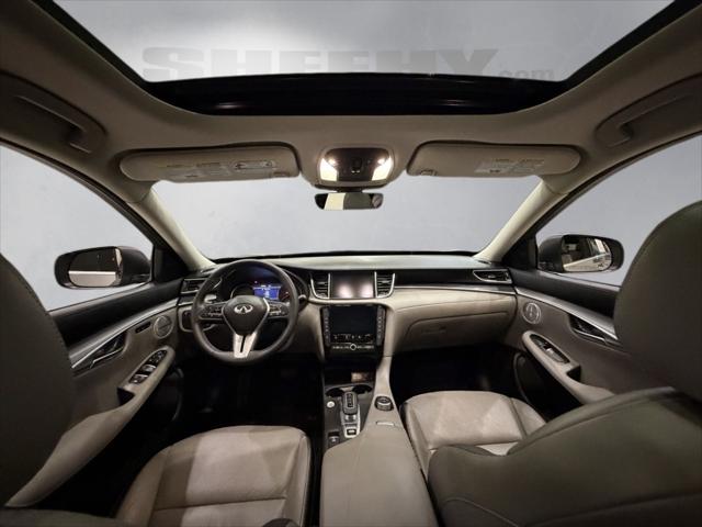 2023 INFINITI QX50 LUXE AWD