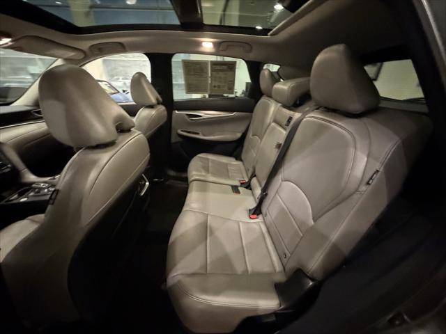 2023 INFINITI QX50 LUXE AWD