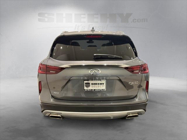 2023 INFINITI QX50 LUXE AWD