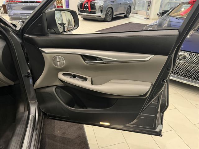 2023 INFINITI QX50 LUXE AWD