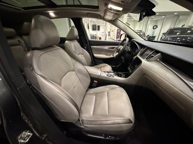2023 INFINITI QX50 LUXE AWD