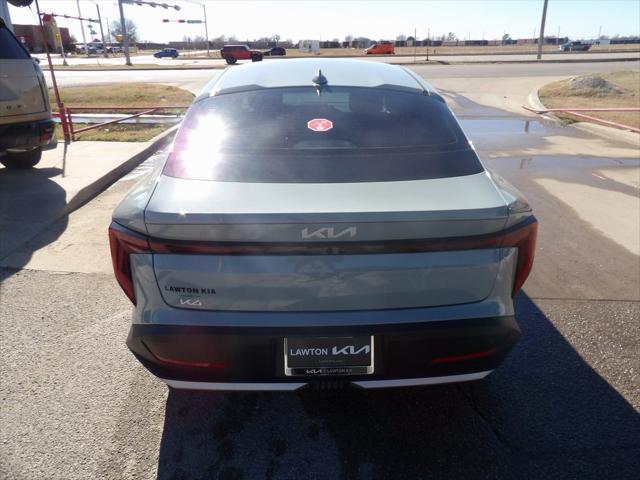 2026 Kia K4 EX