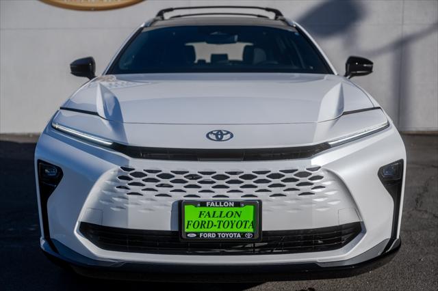 2025 Toyota Crown Signia Limited