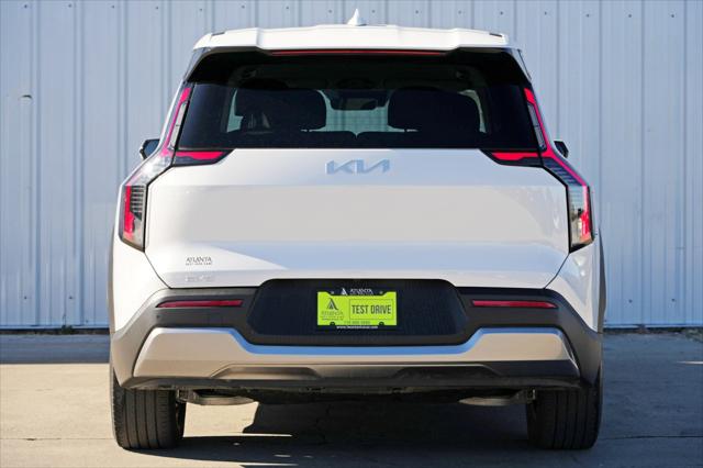 2024 Kia EV9 Light Long Range