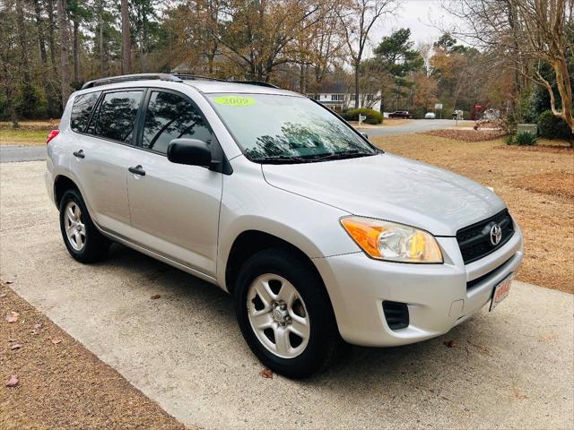 2009 Toyota RAV4 Base 4dr SUV w/ Third Row Package
