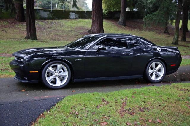 2016 Dodge Challenger R/T Plus