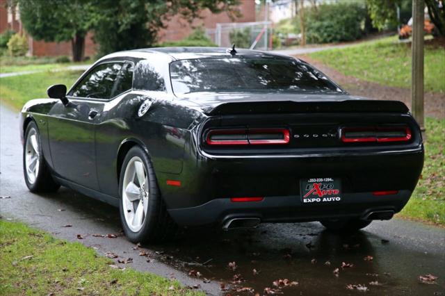 2016 Dodge Challenger R/T Plus