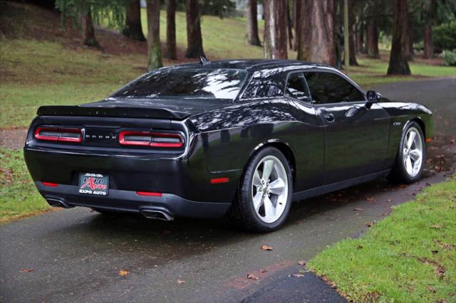 2016 Dodge Challenger R/T Plus