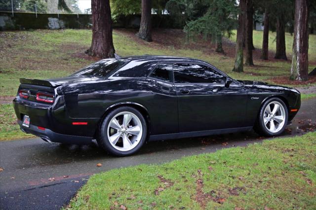 2016 Dodge Challenger R/T Plus