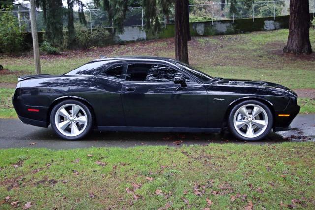 2016 Dodge Challenger R/T Plus