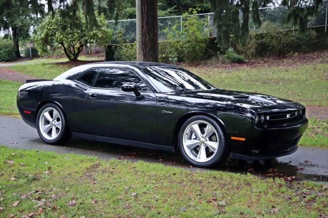 2016 Dodge Challenger R/T Plus