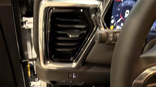 2026 GMC Canyon Elevation, 4WD