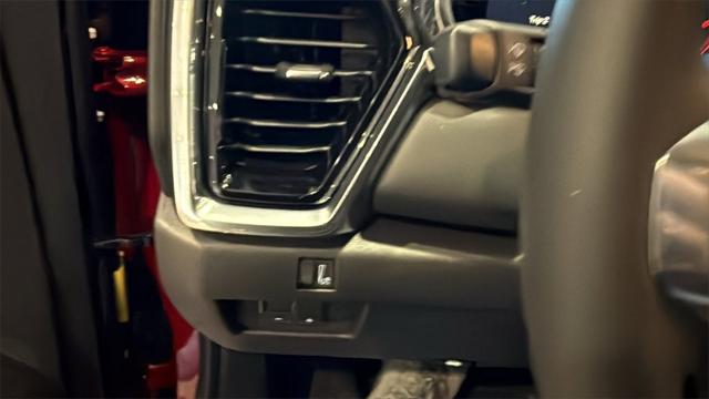 2026 GMC Canyon Elevation, 4WD