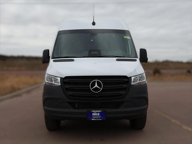 2026 Mercedes-Benz Sprinter 2500 Cargo 170 WB
