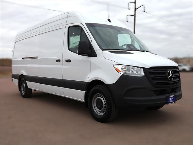 2026 Mercedes-Benz Sprinter 2500 Cargo 170 WB