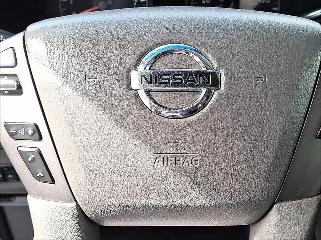 2017 Nissan 2500 SL V6