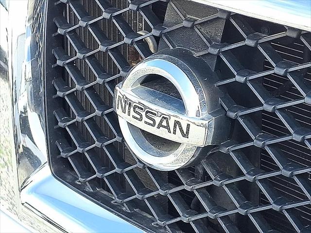 2017 Nissan 2500 SL V6