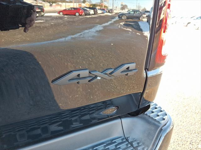 2026 Ram 1500 Laramie Crew Cab 4x4 5'7" Box