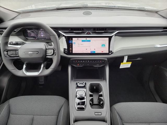 2026 Jeep Cherokee Laredo 4x4