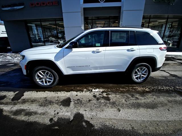 2026 Jeep Grand Cherokee GRAND CHEROKEE LAREDO X 4X4