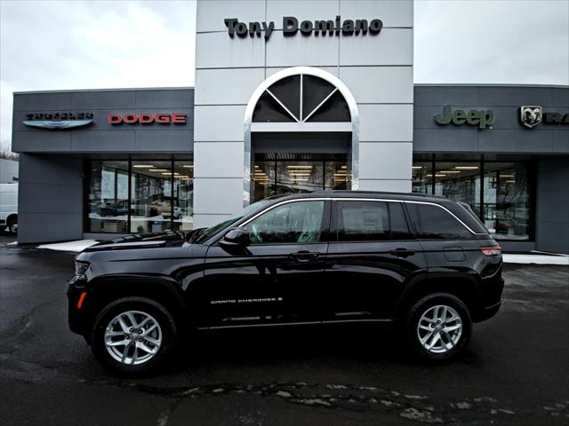 2026 Jeep Grand Cherokee GRAND CHEROKEE LAREDO X 4X4