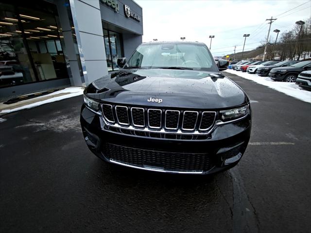 2026 Jeep Grand Cherokee GRAND CHEROKEE LAREDO X 4X4