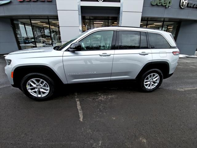 2026 Jeep Grand Cherokee GRAND CHEROKEE LAREDO X 4X4