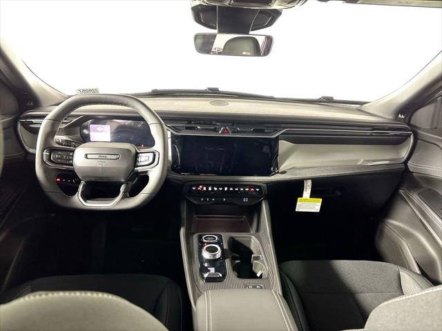 2026 Jeep Cherokee Laredo 4x4