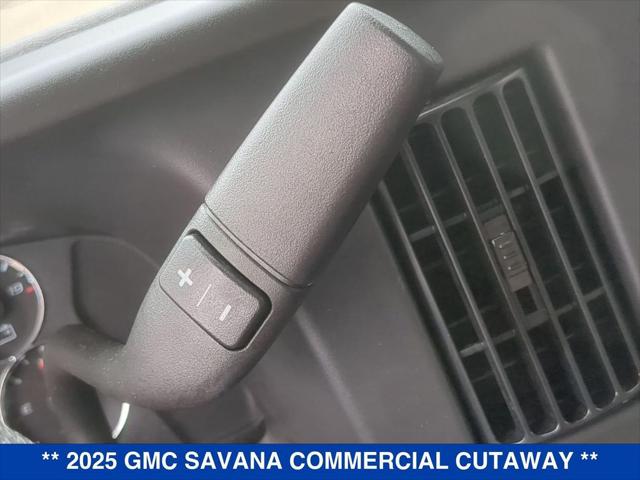 2025 GMC Savana Cutaway Work Van