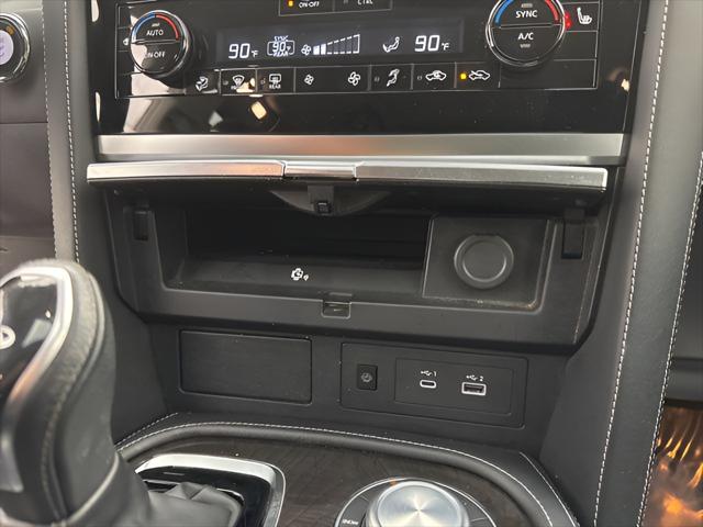 2024 INFINITI QX80 LUXE AWD