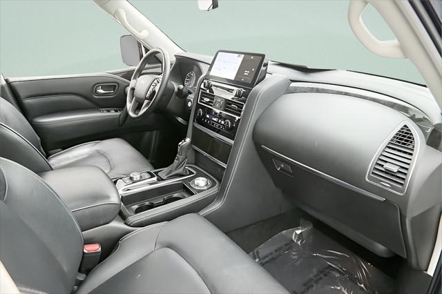 2024 INFINITI QX80 LUXE AWD