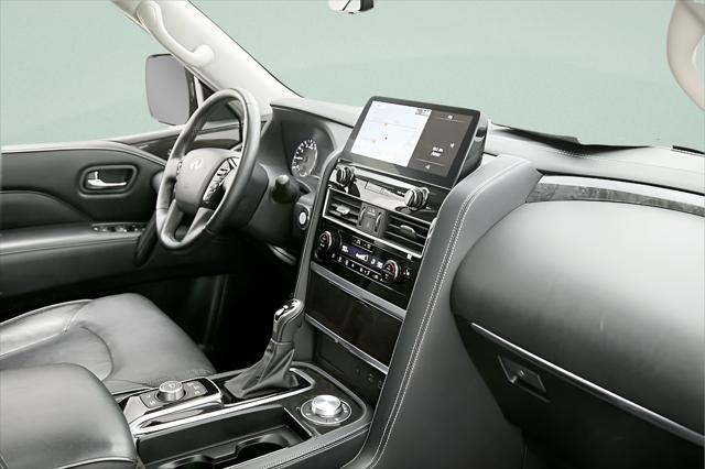 2024 INFINITI QX80 LUXE AWD