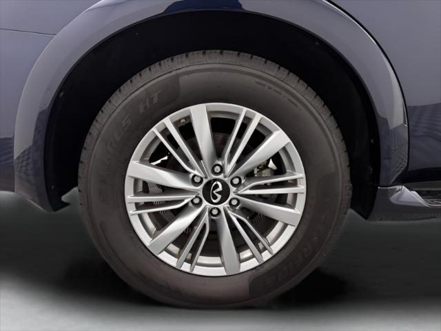 2024 INFINITI QX80 LUXE AWD