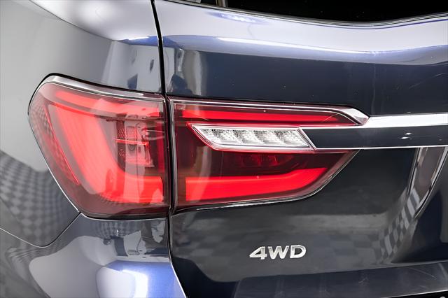 2024 INFINITI QX80 LUXE AWD