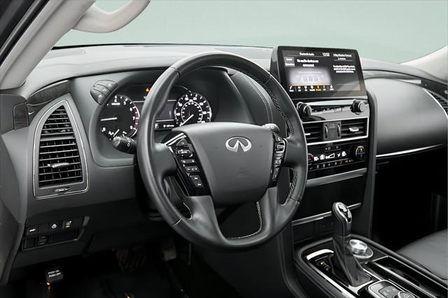 2024 INFINITI QX80 LUXE AWD