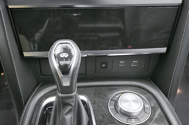 2024 INFINITI QX80 LUXE AWD