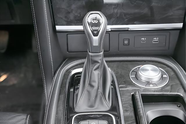 2024 INFINITI QX80 LUXE AWD