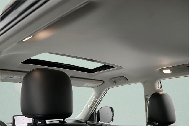 2024 INFINITI QX80 LUXE AWD