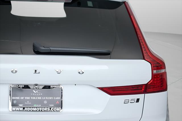 2023 Volvo XC60 B5 Plus Bright Theme