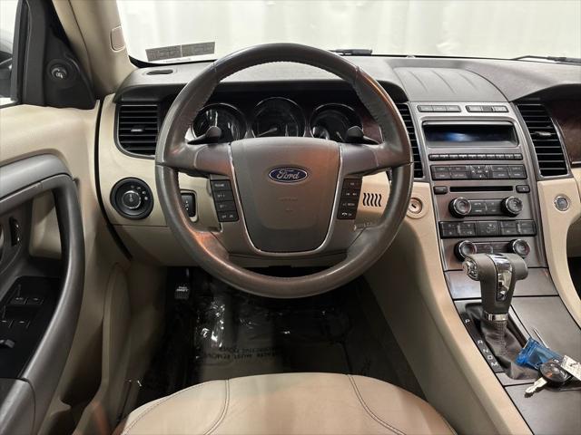 2011 Ford Taurus SEL