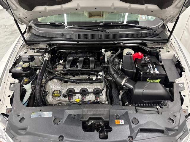 2011 Ford Taurus SEL