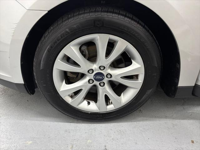 2011 Ford Taurus SEL