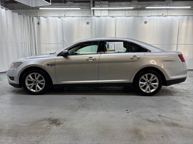 2011 Ford Taurus SEL