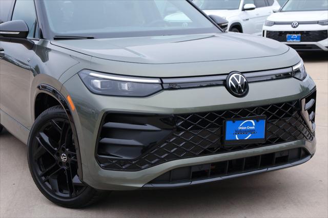 2026 Volkswagen Tiguan SE R-Line Black