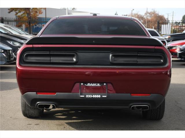 2018 Dodge Challenger SXT