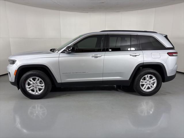 2025 Jeep Grand Cherokee Laredo 4x4